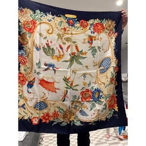 Salvatore Ferragamo scarf